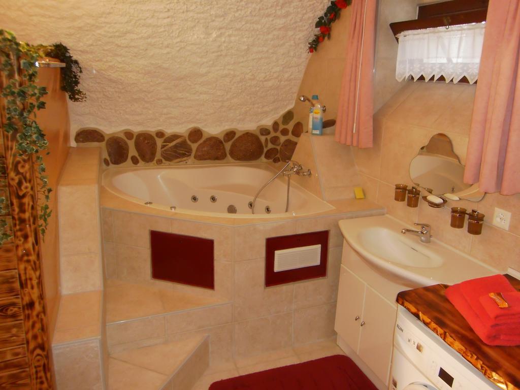 Casa Job - Gasthaus - Sauna, Whirlpool - Trun Εξωτερικό φωτογραφία